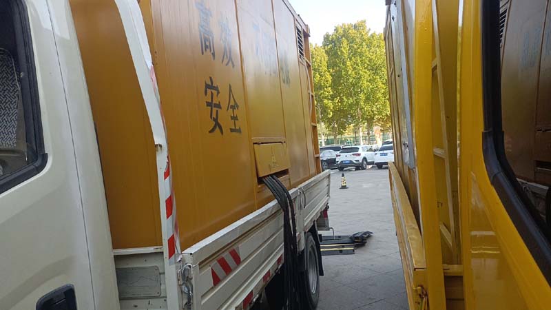清原如何判断柴油发电机组和UPS电源的切换时间是否符合要求？