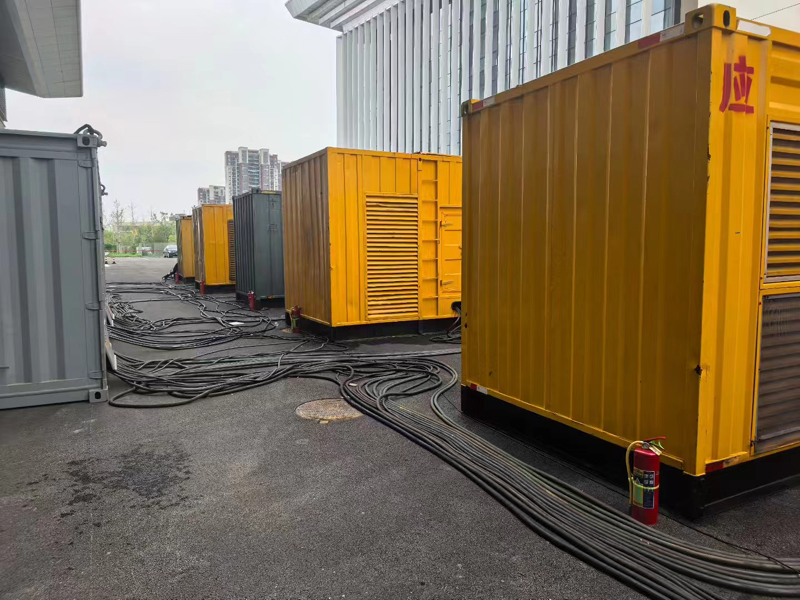 清原柴油发电机组冬季保养有哪些注意事项?